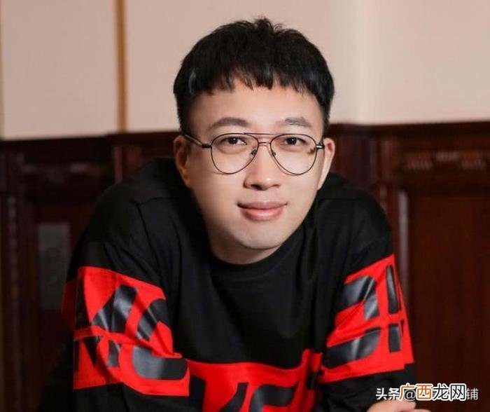赵丽颖逆袭，资本女王赵丽颖的逆袭之路和背后相助的贵人