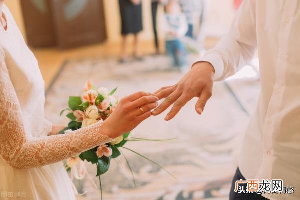 爱情与感情的区别婚姻关系，婚姻和爱情有什么区别
