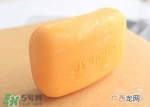 封闭性粉刺用什么洗脸？封闭性粉刺怎么洗脸？