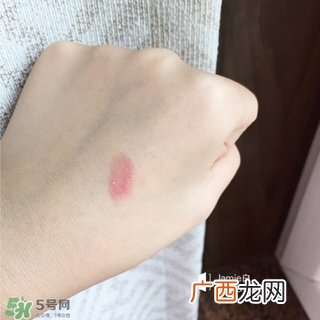 安娜苏防晒唇蜜色号 安娜苏防晒唇蜜试色