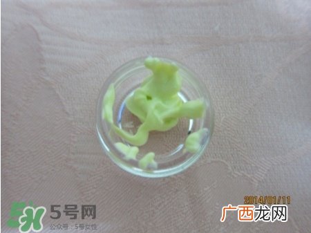 契尔氏牛油果眼霜怎么样？契尔氏牛油果眼霜好用吗？
