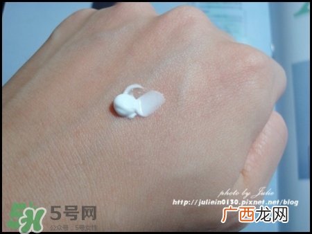 理肤泉b5真假辨别_理肤泉b5修复霜真假鉴别