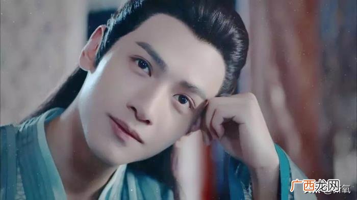 吴倩黄子韬,揭杨幂发际线、戳吴倩额头的黄子韬