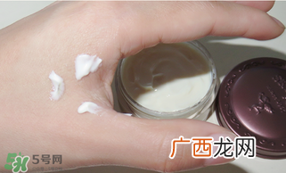 思亲肤眼霜怎么样？skin food眼霜适合年龄