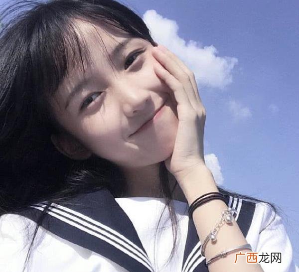 爱上离婚的女人会后悔吗，未婚男人爱上离婚的女人会幸福吗