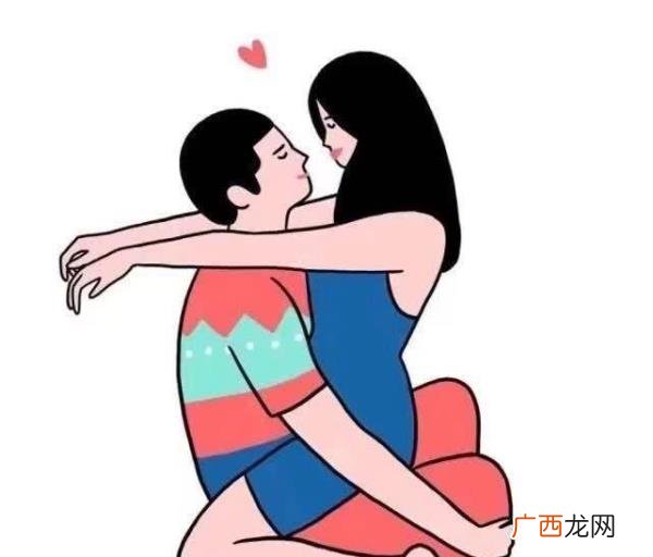 爱上离婚的女人会后悔吗，未婚男人爱上离婚的女人会幸福吗