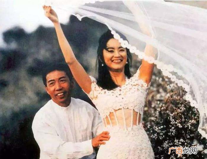 林青霞秦汉，64岁林青霞被问是否已和秦汉结婚