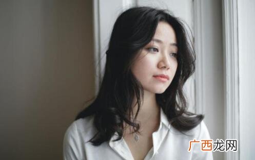 中年女人暗恋你的表现，你有没有被她暗恋？