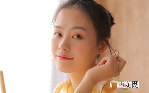 稳重的女孩是什么气质？怎么追稳重的女孩