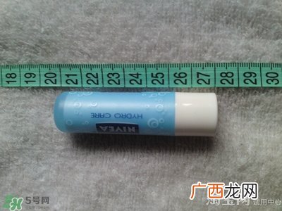 妮维雅唇膏和曼秀雷敦唇膏哪个好？妮维雅和曼秀雷敦对比