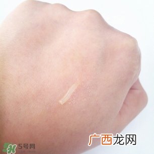 小蜜缇唇膏孕妇能用吗？小蜜缇润唇膏孕妇能用吗？