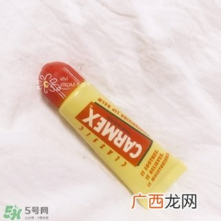 小蜜缇唇膏真假 小蜜缇润唇膏真假鉴别