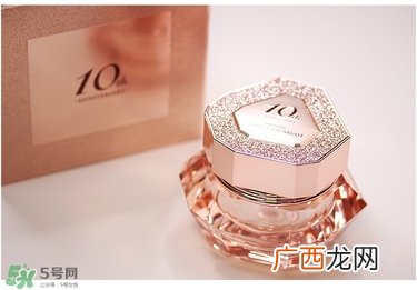 伊思十周年套装多少钱？its skin伊思十周年限量版价格