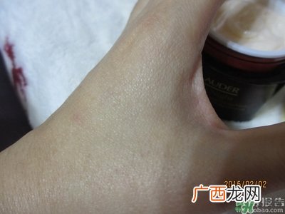 雅诗兰黛红石榴系列真假 雅诗兰黛红石榴系列真假鉴别