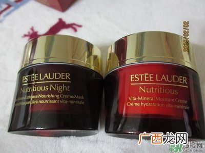 雅诗兰黛红石榴系列真假 雅诗兰黛红石榴系列真假鉴别