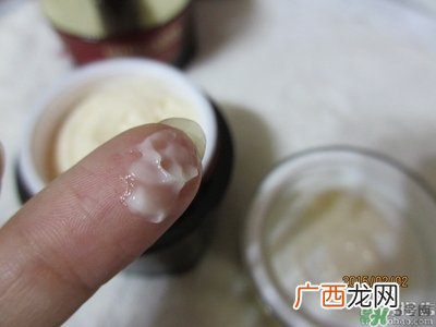 雅诗兰黛红石榴系列真假 雅诗兰黛红石榴系列真假鉴别