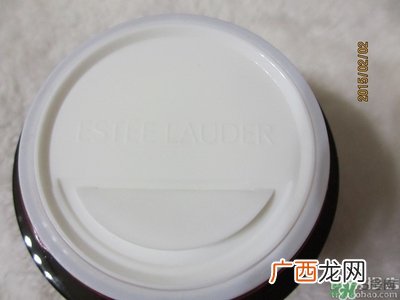 雅诗兰黛红石榴系列真假 雅诗兰黛红石榴系列真假鉴别