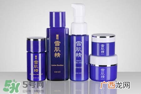 雪肌精和倩碧哪个好？雪肌精化妆水可以搭配倩碧黄油吗？