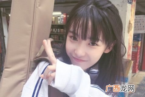 跟女生说情话她不拒绝也不回复，该怎么办？