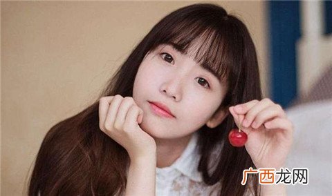怎么把一个内向的女生追到手？