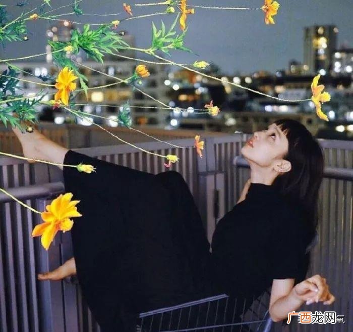 肖战写真照，肖战的日系写真在调色上居然这么鸡贼