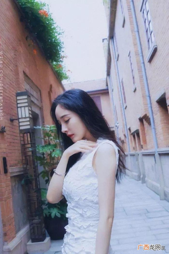 肖战写真照，肖战的日系写真在调色上居然这么鸡贼