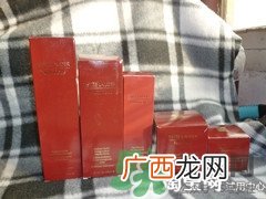 雅诗兰黛红石榴适合什么年龄？雅诗兰黛红石榴系列适合年龄
