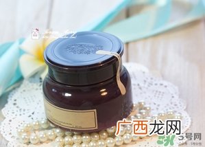 悦诗风吟红酒睡眠面膜真假 红酒面膜新旧包装对比