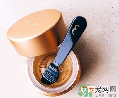 法尔曼冰凝眼霜好用吗?法尔曼冰凝眼霜怎么样?