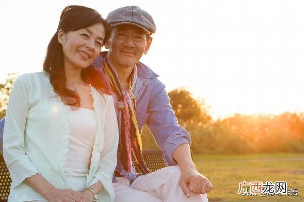 老公分居不离婚是什么意思，夫妻长年两地分居为什么不离婚