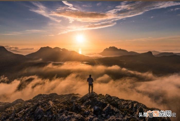旅拍摄影师,月薪2万多的旅拍摄影师怎样工作的