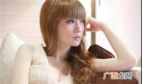 如何让一个高冷的女生变得主动？