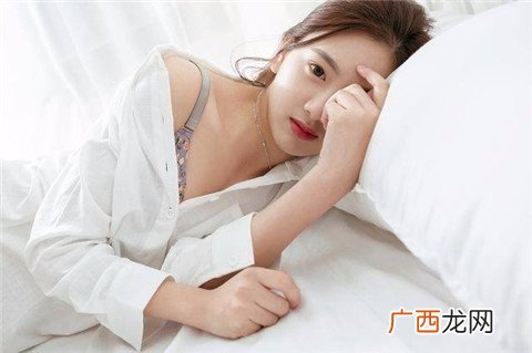送女生礼物贺卡写什么？送礼物暖心留言
