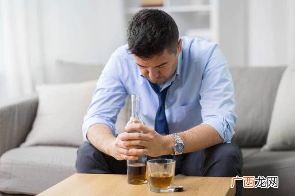 婚外情不想放手怎么办，她不放手该怎么办