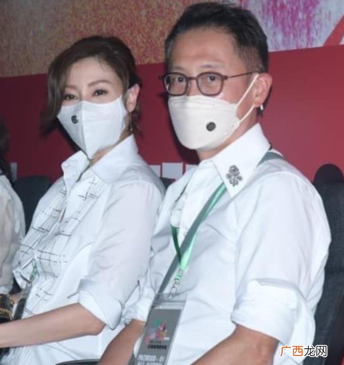 黎明李嘉欣，52岁李嘉欣带富豪老公看黎明演唱会