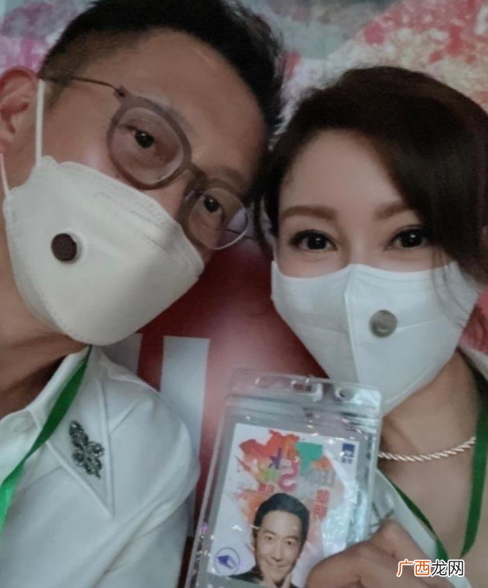 黎明李嘉欣，52岁李嘉欣带富豪老公看黎明演唱会