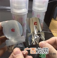 kanebo嘉娜宝玫瑰花洁面泡沫真假对比
