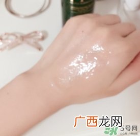 赫莲娜绿宝瓶怎么用？赫莲娜绿宝瓶精华使用方法