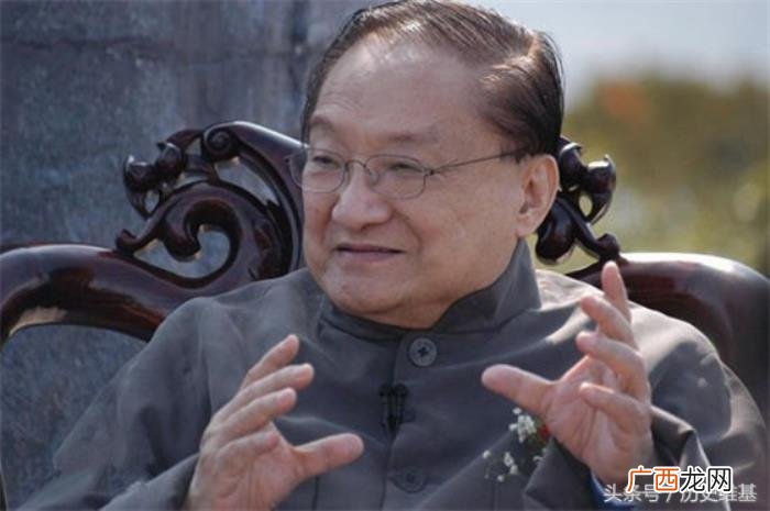 金庸的祖上，金庸祖上查氏原来是书香门第、显赫门庭