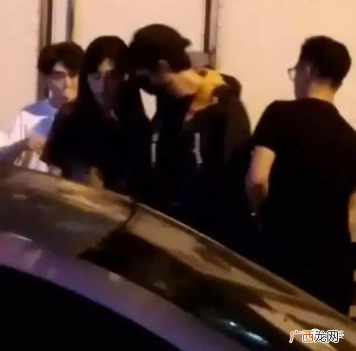 林更新官宣，林更新这次分手的官宣方式也太特别了...