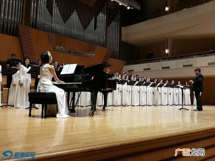 菊花台合唱，巍然合唱--金巍合唱作品音乐会印象