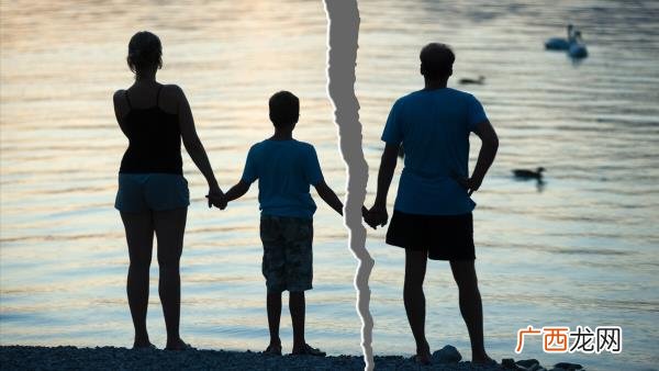 离婚后一方不离家怎么办，离婚不离家的夫妻怎么相处