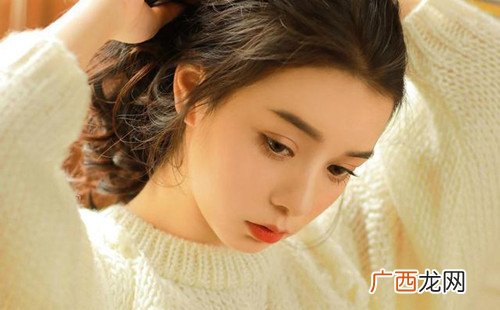 如何让女生了解你？3个技巧让她主动了解你