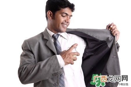男士冬天用什么香水？四款冬日新款男士香水推荐