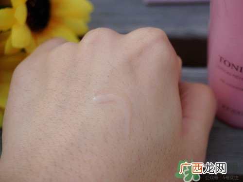 兰蔻粉水适合什么肤质?兰蔻粉水适合什么季节?