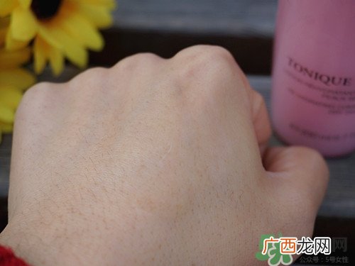 兰蔻粉水适合什么肤质?兰蔻粉水适合什么季节?
