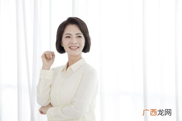 如何搞定一个离婚女人，搞定一个中年女人