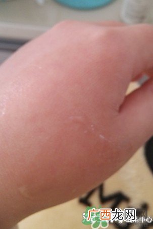 芙莉美娜去角质怎么用?芙莉美娜去角质凝露使用方法
