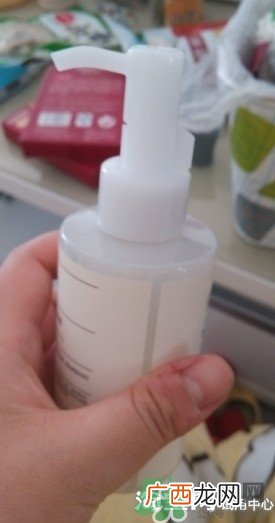 芙莉美娜去角质怎么用?芙莉美娜去角质凝露使用方法