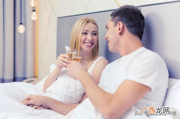 夫妻长期不在一张床上，离婚还睡一张床的夫妻